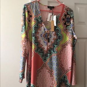 Melissa Paige floral top